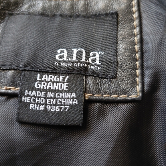 Ana Women's Black Leather Jacket with Faux Fur Collar - Picture 2 of 12